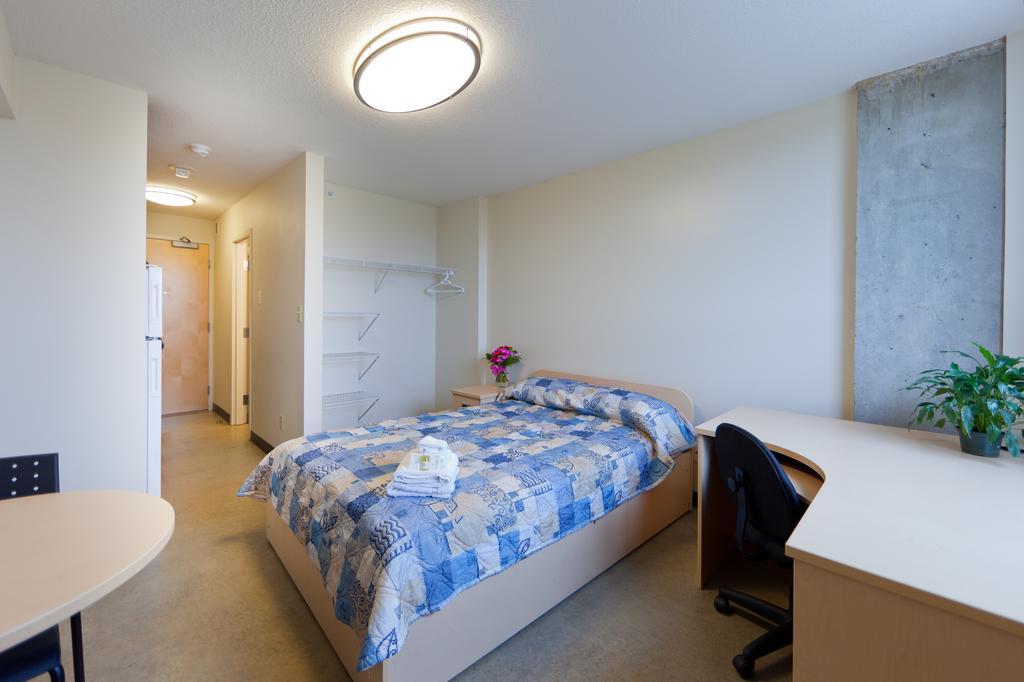Macewan University Residence Edmonton Habitación foto