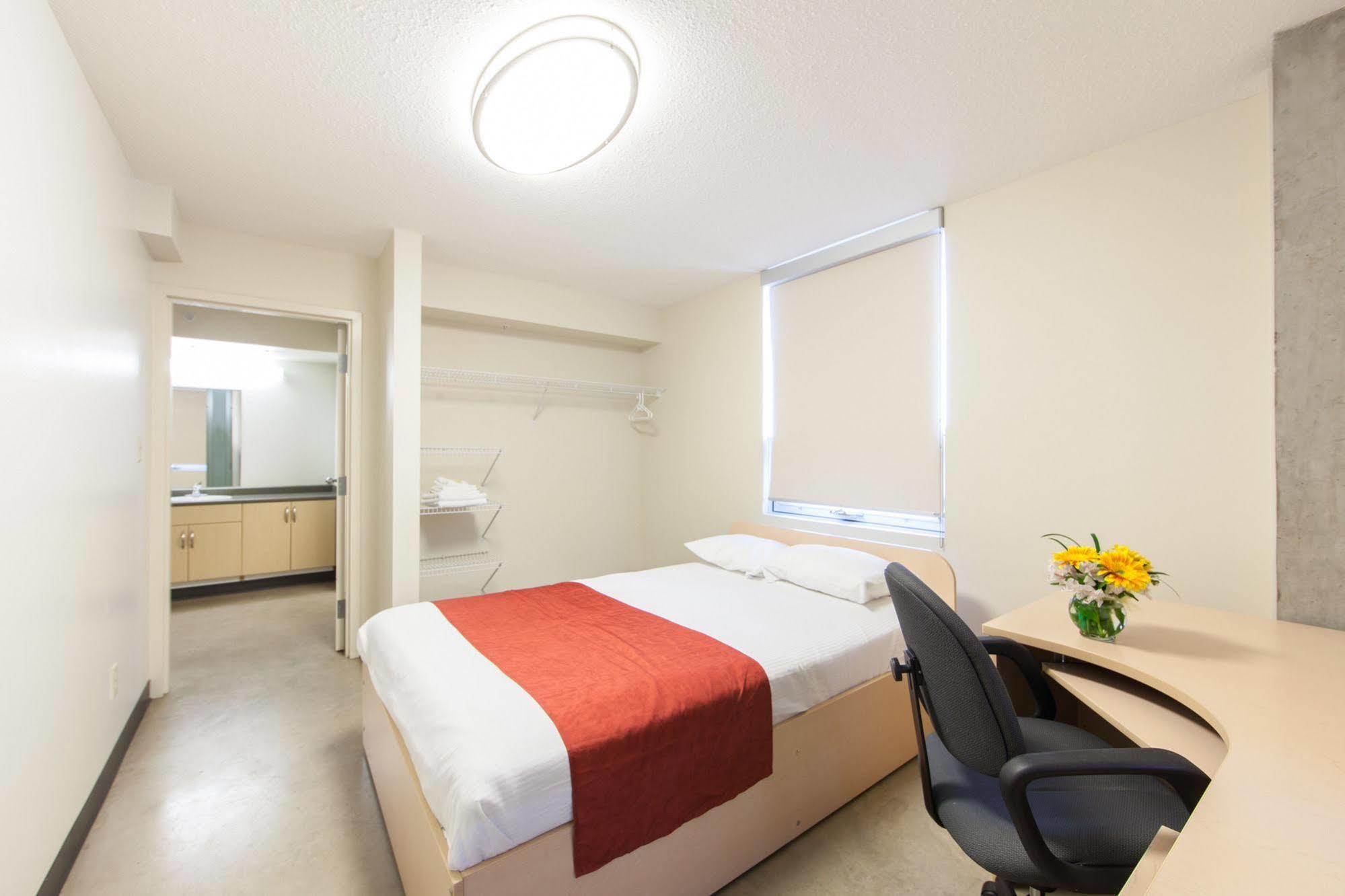 Macewan University Residence Edmonton Exterior foto